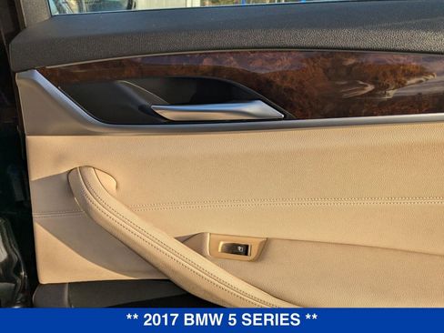 Used 2017 BMW 530i xDrive image 33