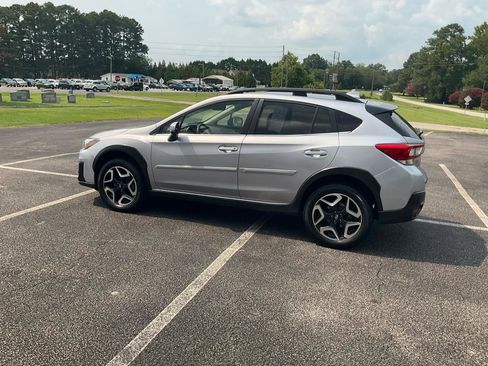 Used 2019 Subaru Crosstrek 2.0i Limited w/ Moonroof Package AWD/4WD image 10