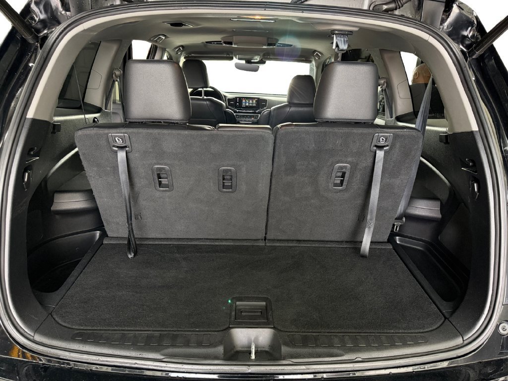 Used 2020 Honda Pilot Touring image 17