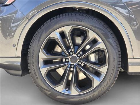 New 2026 Audi Q7 3.0T Premium Plus image 9