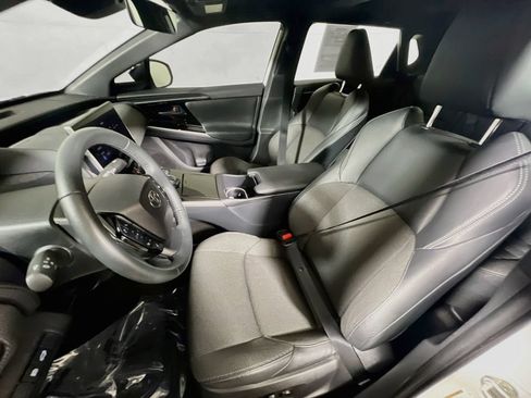Certified 2024 Toyota bZ4X AWD image 18