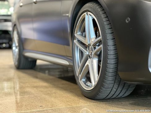 Used 2014 Mercedes-Benz E 63 AMG S-Model image 19