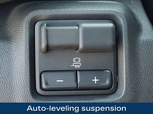 Used 2025 Chevrolet Silverado EV RST AWD/4WD image 11