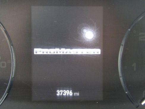 Used 2024 RAM ProMaster 2500 w/ Convenience Group FWD image 21