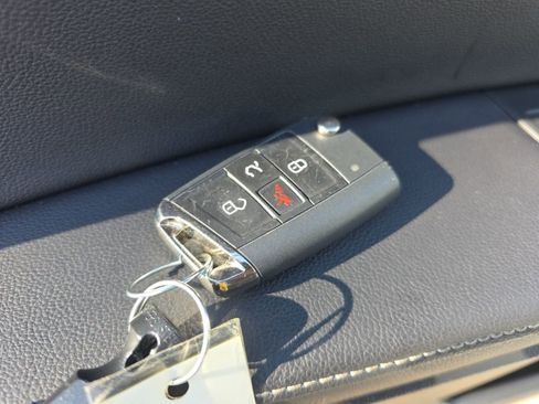 Certified 2022 Volkswagen Tiguan S image 26