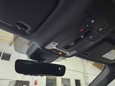 New 2025 Audi Q3 2.0T Premium Plus image 28