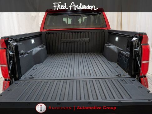 Used 2024 Toyota Tacoma TRD Sport AWD/4WD image 5