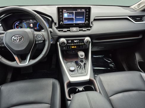 Used 2020 Toyota RAV4 Limited w/ Limited Grade Weather Package AWD/4WD image 13