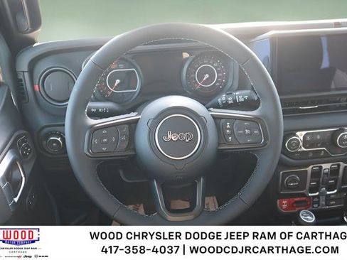 New 2026 Jeep Wrangler Unlimited Rubicon AWD/4WD image 10