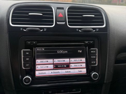 Used 2012 Volkswagen Jetta TDI FWD image 16