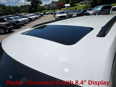 New 2026 Jeep Grand Cherokee L 4WD image 22