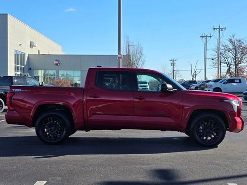 Used 2023 Toyota Tundra SR5 image 4