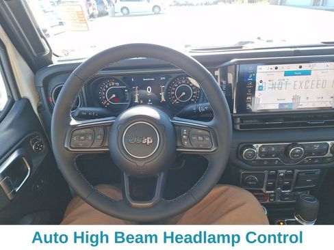 New 2026 Jeep Gladiator Rubicon w/ Safety Group AWD/4WD image 11