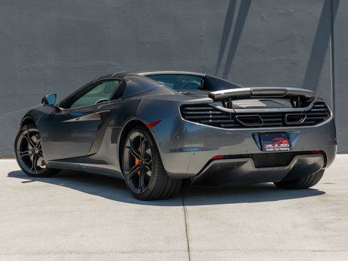 Used 2014 McLaren MP4-12C Spider RWD image 15