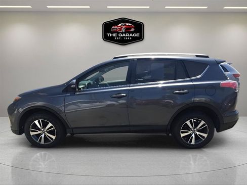 Used 2017 Toyota RAV4 XLE w/ Plus Special Value Package AWD/4WD image 3