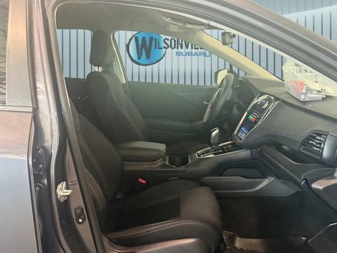 Used 2025 Subaru Outback Premium AWD/4WD image 6