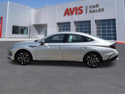Used 2025 Hyundai Sonata SEL FWD image 10