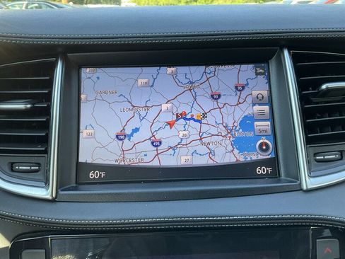 Used 2019 INFINITI QX50 Essential w/ Premium Heat Package AWD/4WD image 21