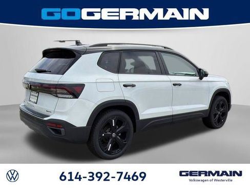 New 2026 Volkswagen Taos SE AWD/4WD image 8