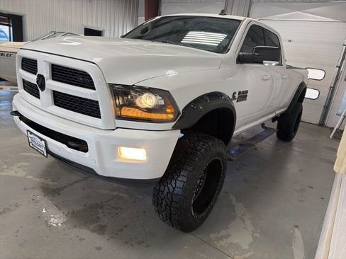Used 2017 RAM 2500 Laramie w/ Sport Appearance Group AWD/4WD image 3