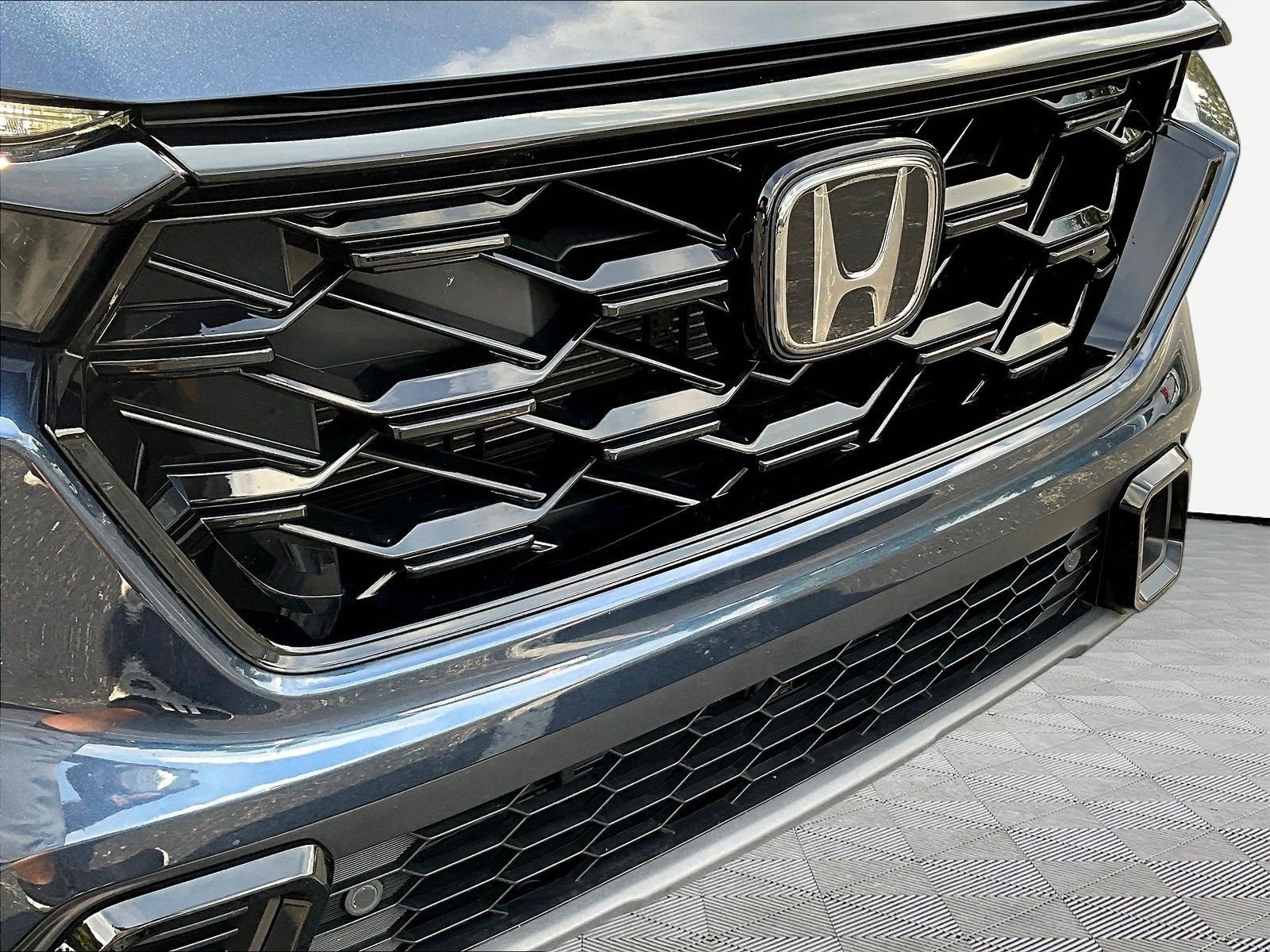 Certified 2024 Honda CR-V Sport-L image 33
