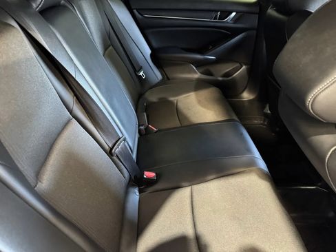 Used 2022 Honda Accord Sport image 8