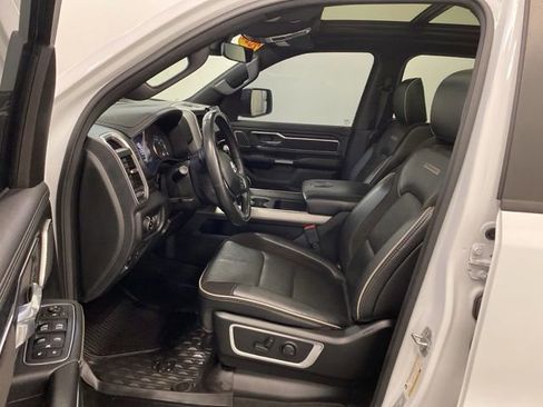 Used 2023 RAM 1500 Laramie AWD/4WD image 9