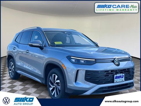 New 2025 Volkswagen Tiguan S image 1