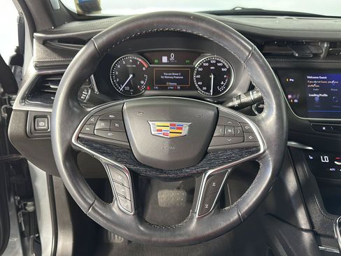 Used 2023 Cadillac XT5 Premium Luxury AWD/4WD image 12