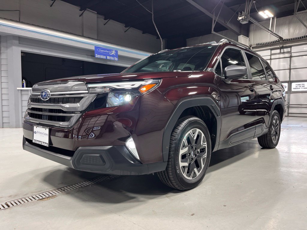 Used 2026 Subaru Forester Premium AWD/4WD image 3