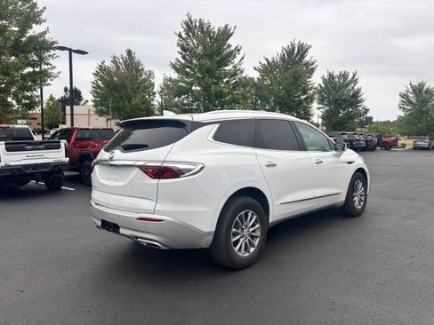 Used 2024 Buick Enclave Essence w/ Trailering Package, 5000 lbs. AWD/4WD image 6