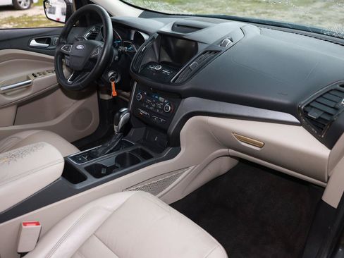 Used 2018 Ford Escape SEL FWD image 18
