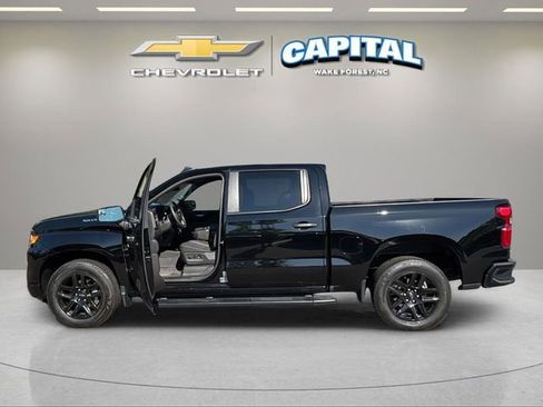 Used 2024 Chevrolet Silverado 1500 Custom RWD image 10