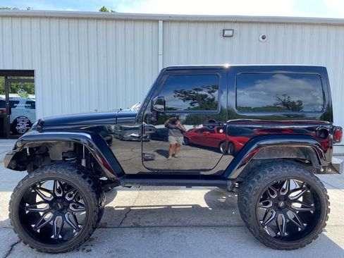Used 2012 Jeep Wrangler Sport AWD/4WD image 2