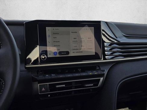 Used 2026 Toyota Camry SE w/ Convenience Package image 23