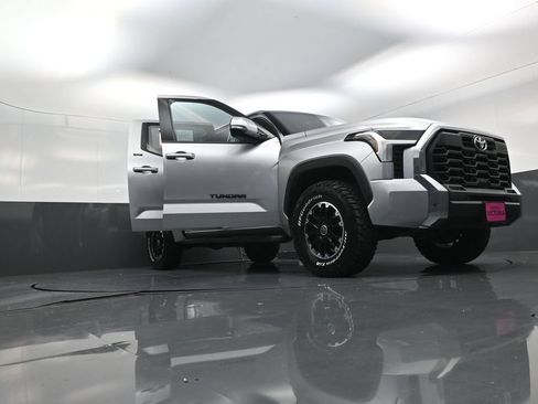 Used 2023 Toyota Tundra SR5 w/ TRD Off-Road Premium Package AWD/4WD image 17