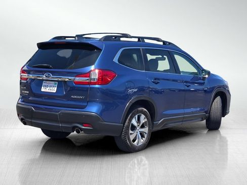 Used 2022 Subaru Ascent Premium w/ Convenience Package AWD/4WD image 4