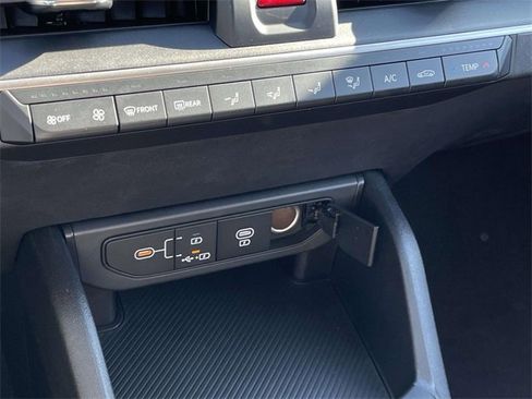 New 2025 Kia K4 LXS image 33