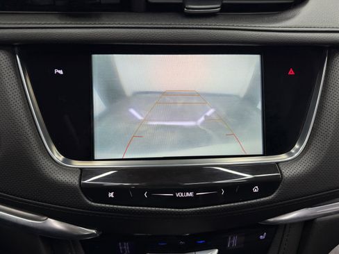 Used 2019 Cadillac XT5 Luxury image 19