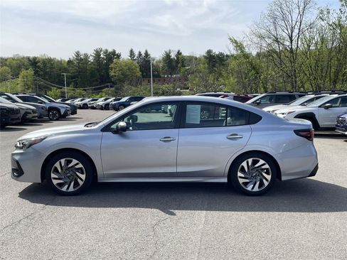 Used 2024 Subaru Legacy Touring XT AWD/4WD image 2