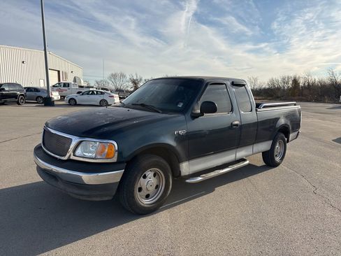 Used 1999 Ford F150 XLT image 7