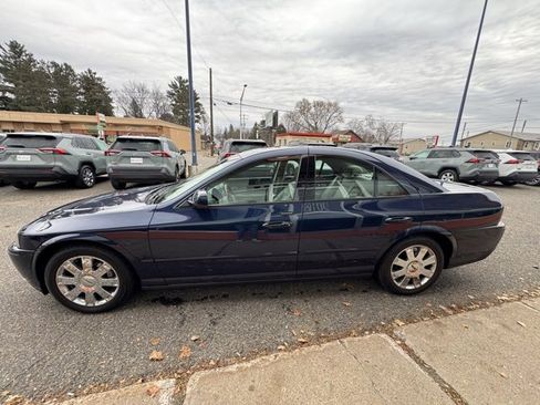 Used 2004 Lincoln LS image 4