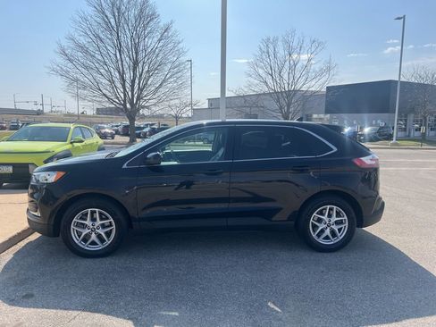 Used 2021 Ford Edge SEL image 3