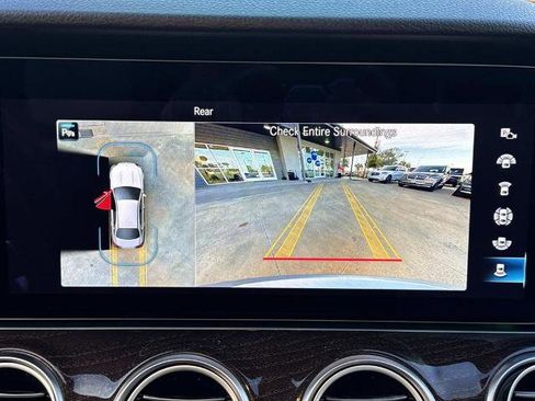Used 2021 Mercedes-Benz E 350 Sedan image 27