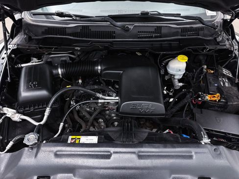 Used 2021 RAM 1500 Classic Warlock w/ Warlock All Terrain Package image 9