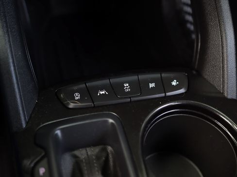 Used 2021 Chevrolet TrailBlazer LT w/ Convenience Package FWD image 16