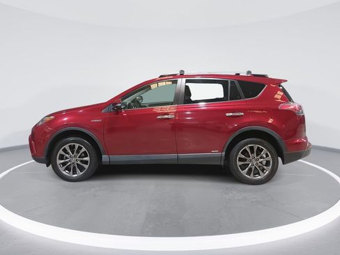 Used 2018 Toyota RAV4 Limited image 8