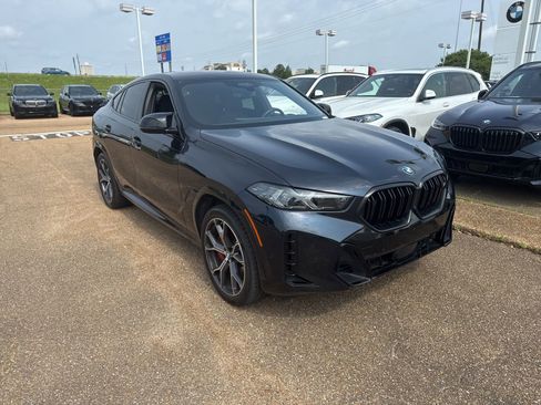 Used 2024 BMW X6 M60i w/ Dynamic Handling Package AWD/4WD image 3