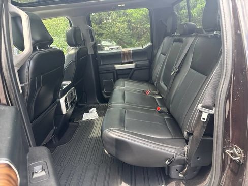 Used 2020 Ford F150 Lariat w/ Equipment Group 502A Luxury AWD/4WD image 6