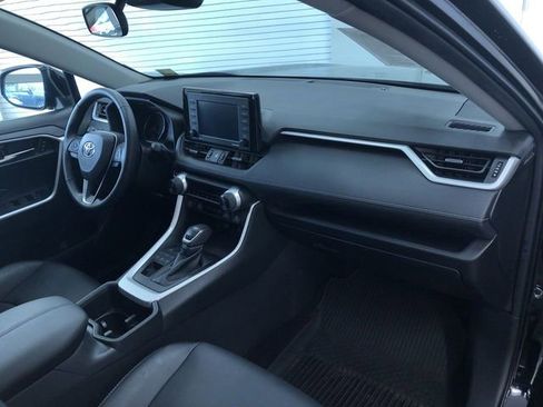 Certified 2022 Toyota RAV4 XLE Premium image 15